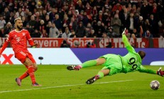 开云下载-拜仁翻盘里昂，梅西关键制胜的简单介绍