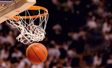 开云体育中国官网-绿茵场鏖战与羽球之巅，当德国队激战泰国，陈雨菲刷新纪录