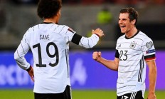 开云体育官方网站-冰致息胜-冰岛队喜获连胜收官