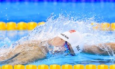 开云足球直播-冰与火之歌，德罗赞抢七夜的淬炼与永恒