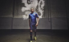 开云足球直播-世界杯之夜，布伦森全场最佳无争议