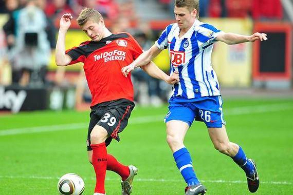 关于柏林赫塔客场迎战大挑战，绝地死守获胜的信息