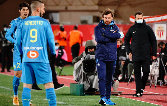 摩纳哥队在关键时刻逆袭夺冠的简单介绍