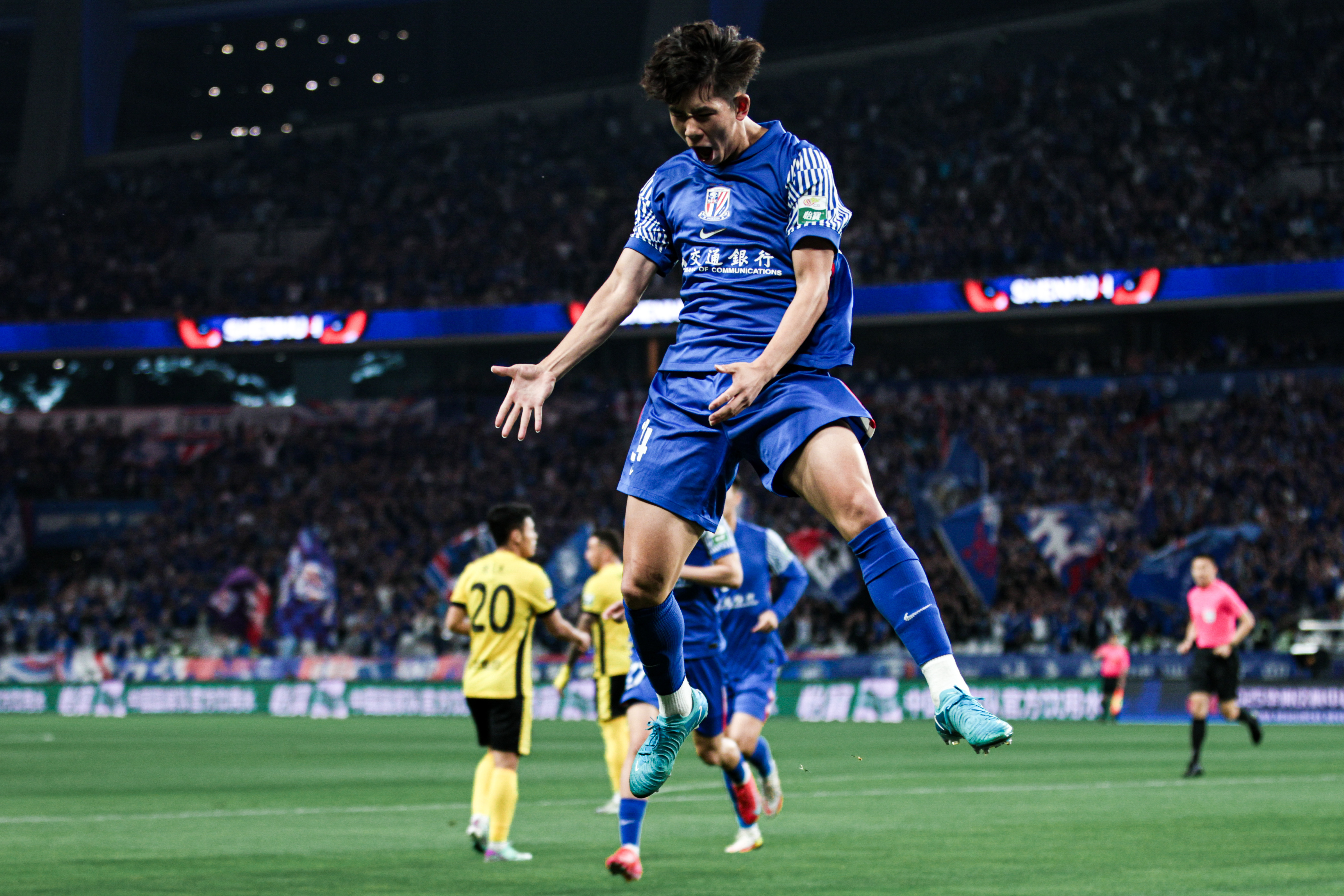 关于申花客场战平，发挥不稳定引发困扰的信息