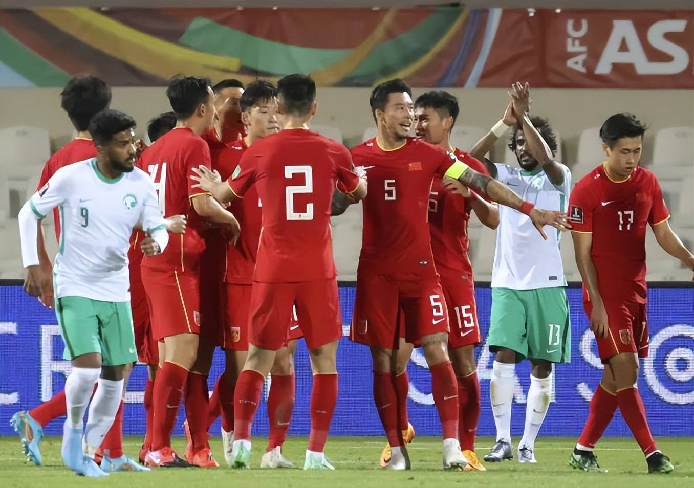 关于威尔士队夺冠在望，信心十足的信息