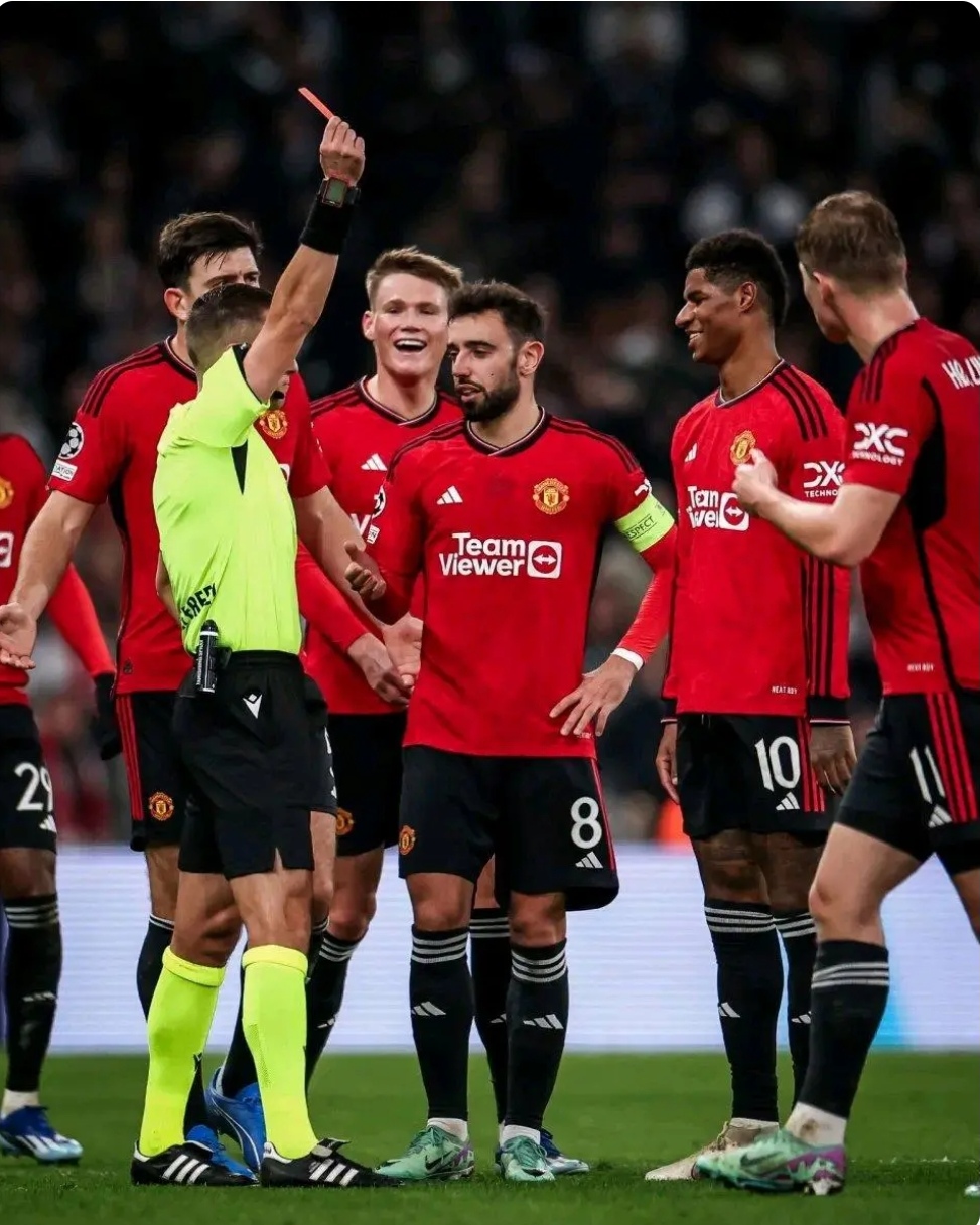 门将神勇表现阻挡多次必进球，颠覆比赛走势的简单介绍