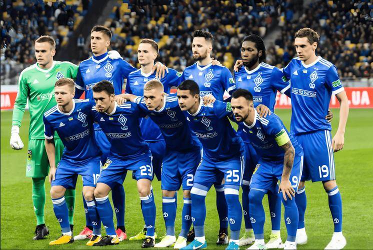 包含斯旺西主场0-1负于伯明翰，保级艰巨的词条