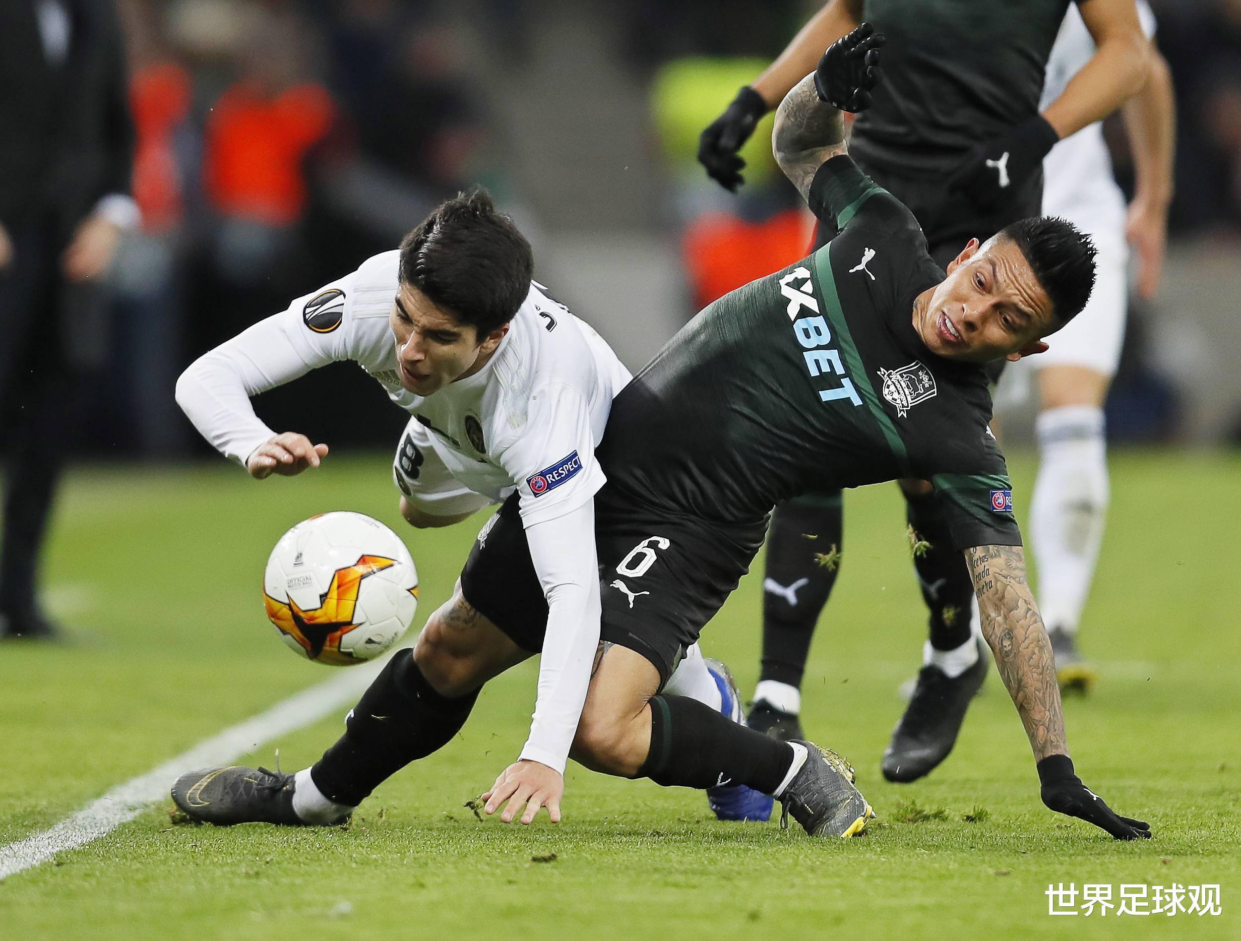 皇马主场取胜，小组排名大幅提升的简单介绍